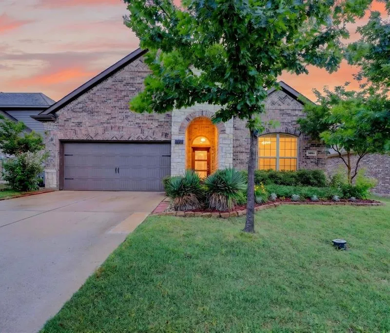 3051 Lily Lane, Heath TX 75126