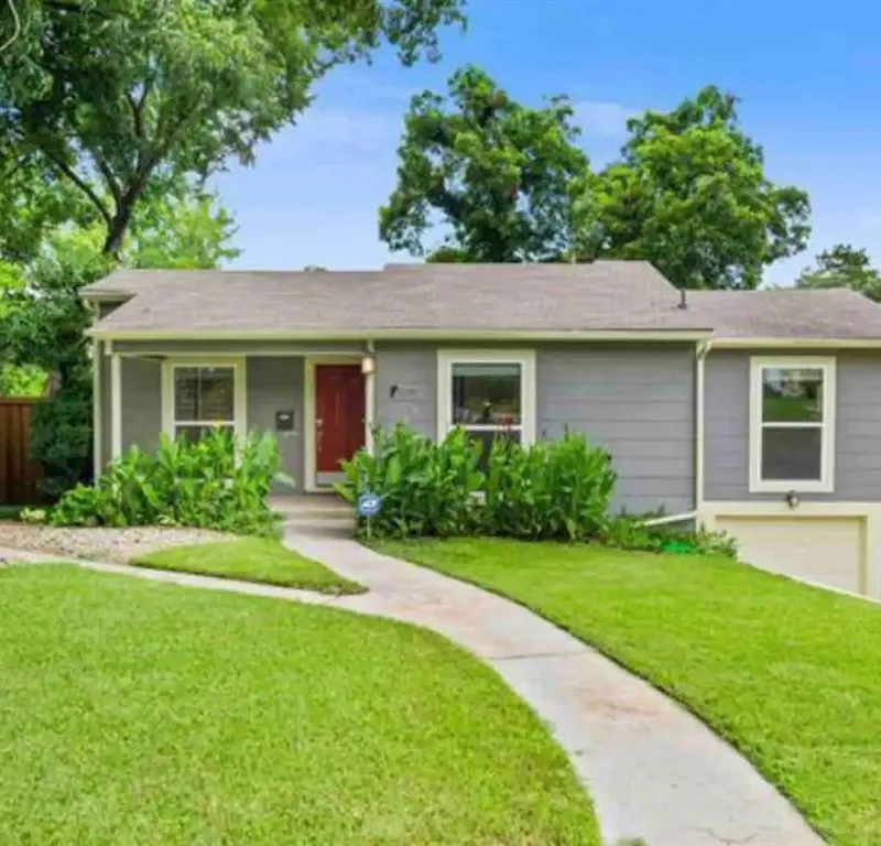1220 Woodlawn Avenue, Dallas TX 75208