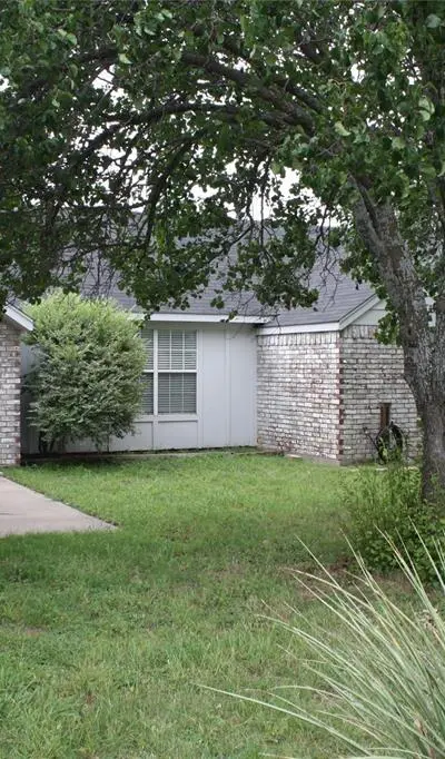 1102 Zahara Street, Bowie TX 76230 - Photo 3
