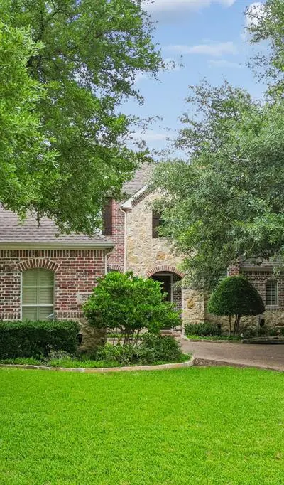 2612 Ranchview Drive, Richardson TX 75082