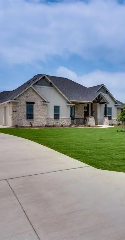 421 Paradise Ridge Drive, Waxahachie TX 75167 - Photo 2