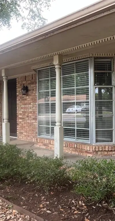 1409 Hillcrest Street, Ennis TX 75119 - Photo 3