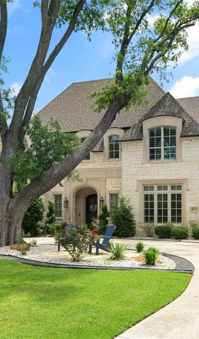 4674 College Park Drive, Dallas TX 75229 - Photo 2