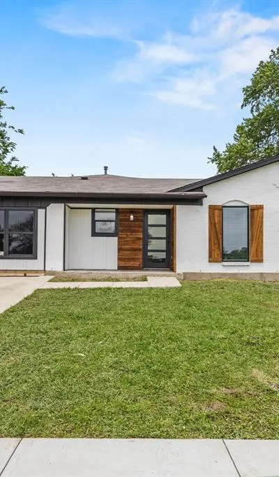 14409 Horseshoe Trail, Balch Springs TX 75180 - Photo 2