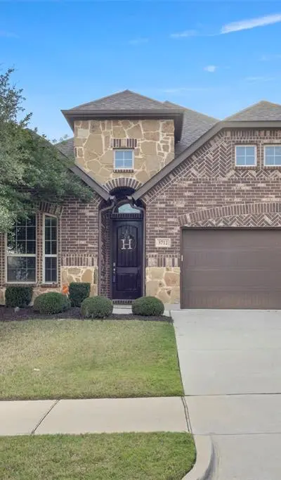 3712 Harbour Mist Trail, Denton TX 76208