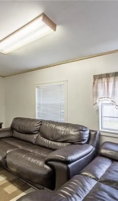 4716 Audubon Drive, Arlington TX 76018 - Photo 3