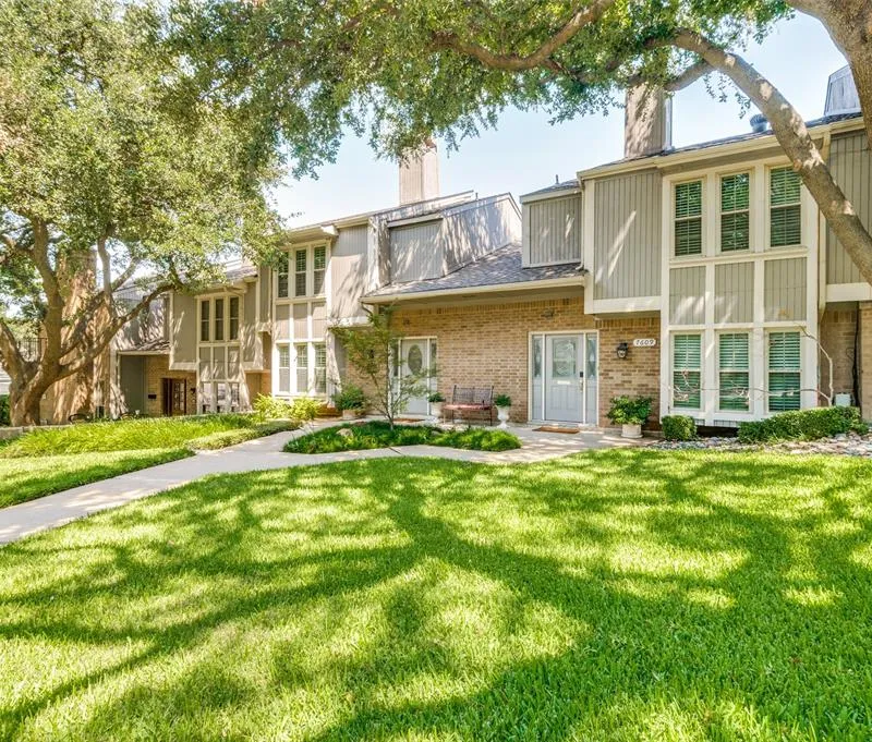 7609 Riverbrook Drive # 11, Dallas TX 75230