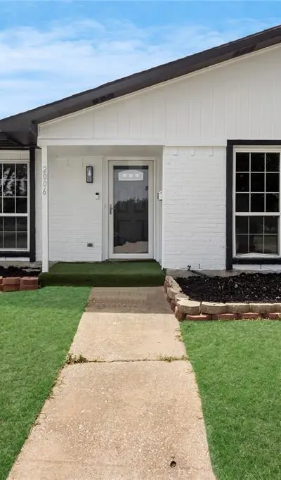 2006 Southern Oaks, Carrollton TX 75007 - Photo 4