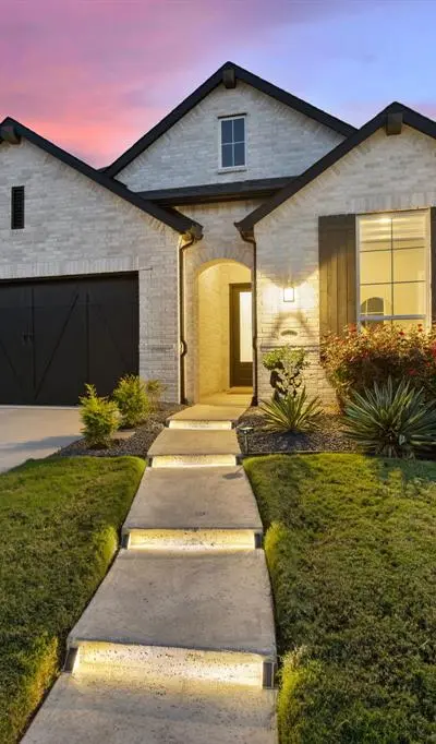 1725 Mcdougall Creek, Van Alstyne TX 75495 - Photo 2