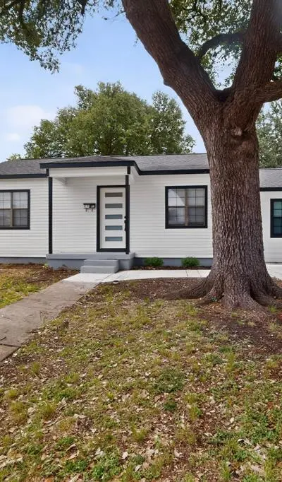 3042 O Bannon Drive, Dallas TX 75224 - Photo 2