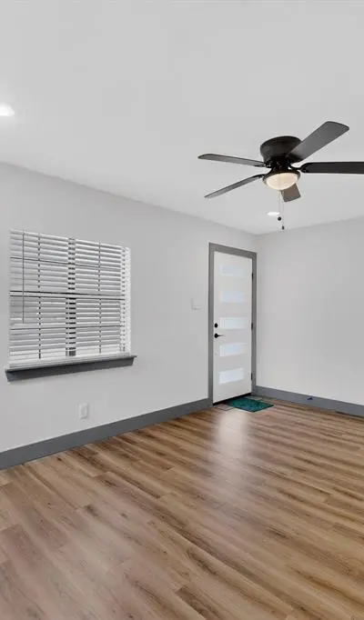 3042 O Bannon Drive, Dallas TX 75224 - Photo 4