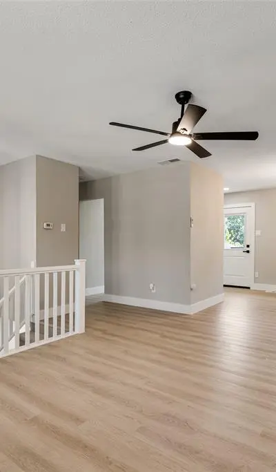 206 Senter Valley Road, Irving TX 75060 - Photo 4