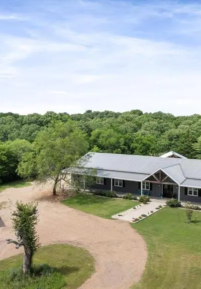 7401 County Road 1204, Cleburne TX 76031