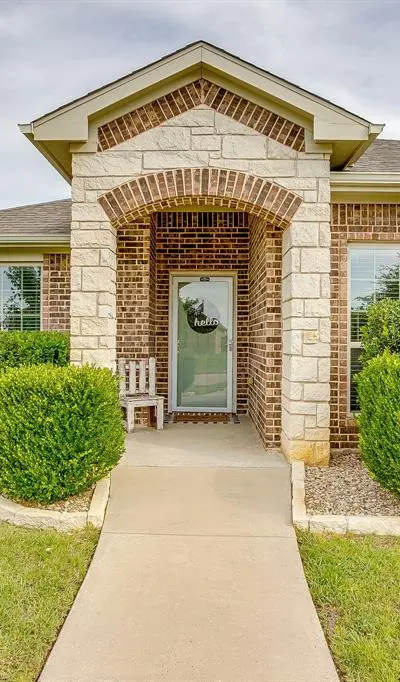 811 Carmen Ana Avenue, Grandview TX 76050 - Photo 5