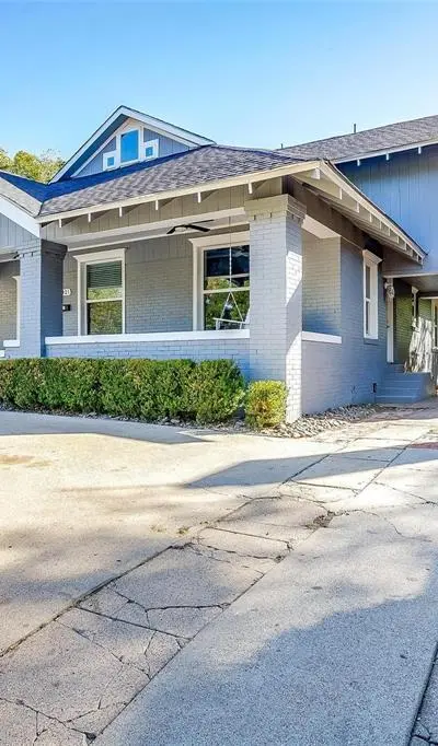 2921 S Jennings Avenue, Fort Worth TX 76110 - Photo 2