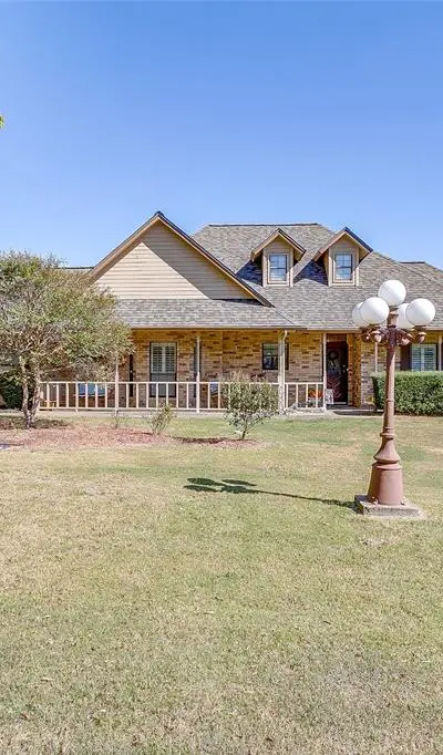 144 Trailwood Drive, Joshua TX 76058