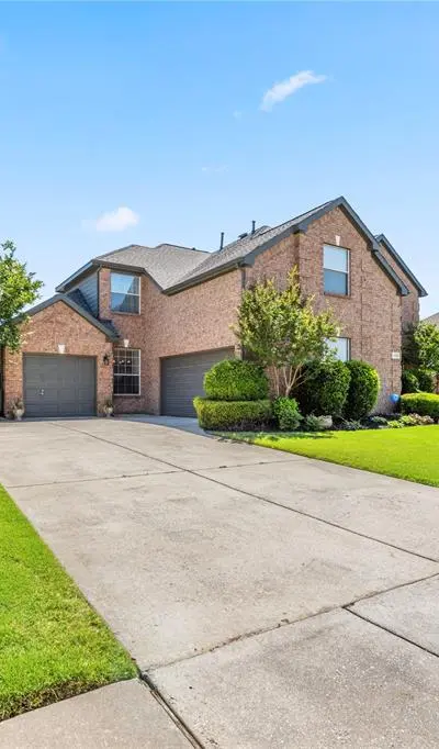 4129 Amhurst Drive, Highland Village TX 75077 - Photo 2