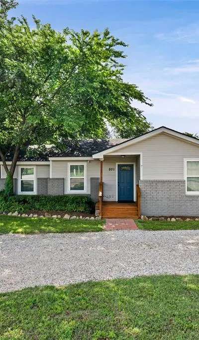 801 W Park Avenue, Weatherford TX 76086 - Photo 2