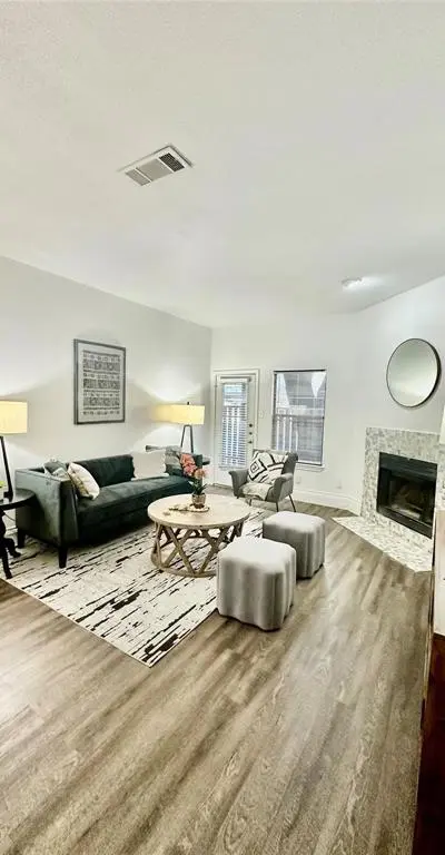 7340 Skillman Street # 405, Dallas TX 75231
