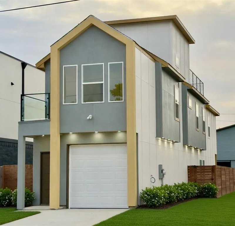 2505 Pennsylvania Avenue, Dallas TX 75215