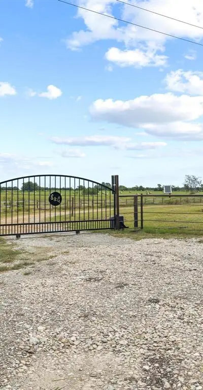 2972 County Road 4826, Wolfe City TX 75496 - Photo 5