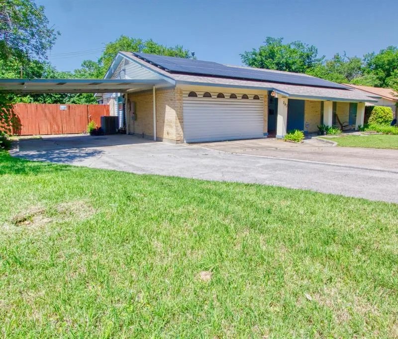243 Centennial Drive, Lewisville TX 75067