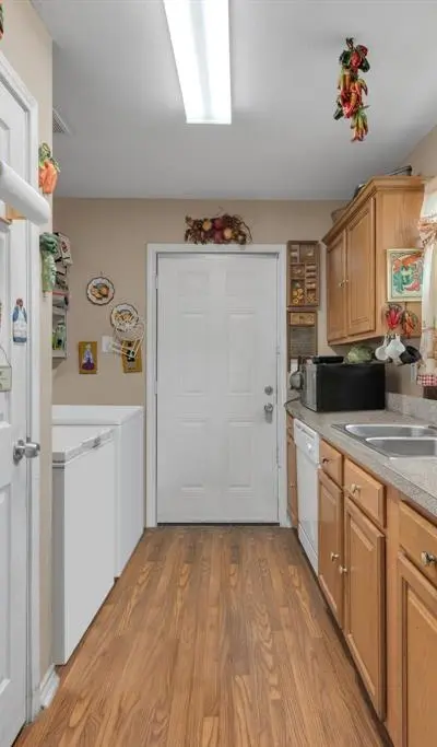 914 Armstrong Road, Seagoville TX 75159 - Photo 3