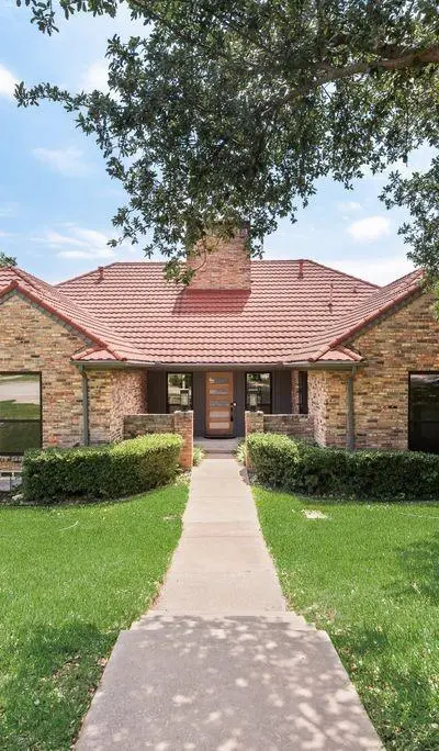 500 Del Rio Court, Irving TX 75062