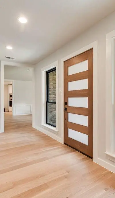 500 Del Rio Court, Irving TX 75062 - Photo 2