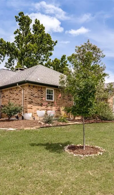 2248 Nob Hill, Carrollton TX 75006 - Photo 3