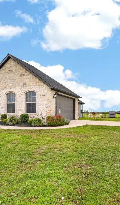 1705 S Fm 1752, Savoy TX 75479 - Photo 3