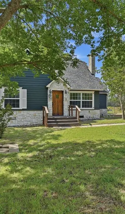 1630 W Crawford Street, Denison TX 75020 - Photo 5