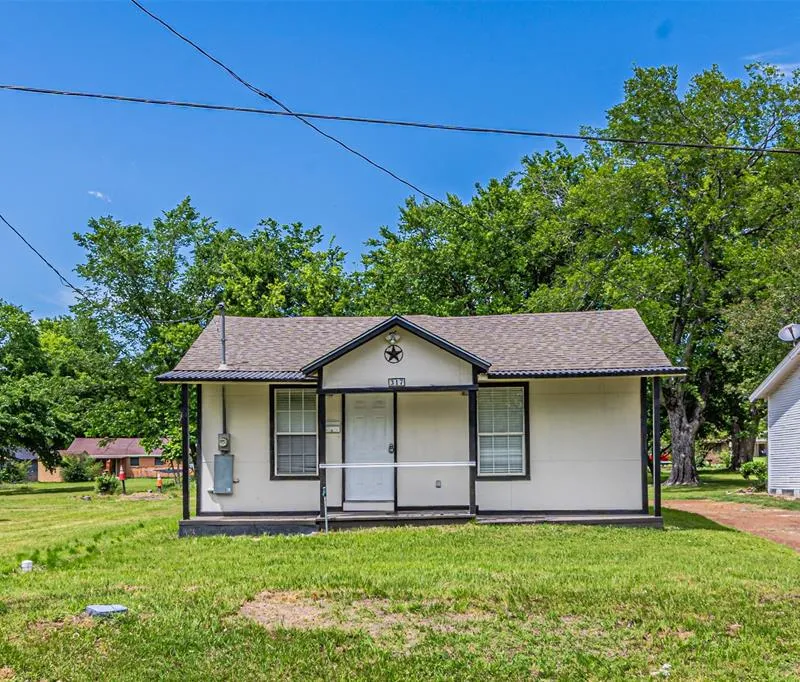 317 Fuller Street, Sulphur Springs TX 75482