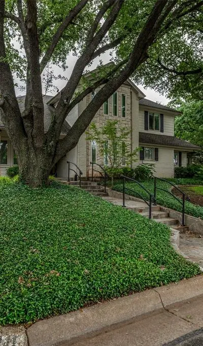1411 Clubview Court, Arlington TX 76013
