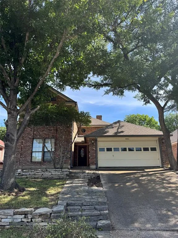 836 Lombardy Court, Fort Worth TX 76112
