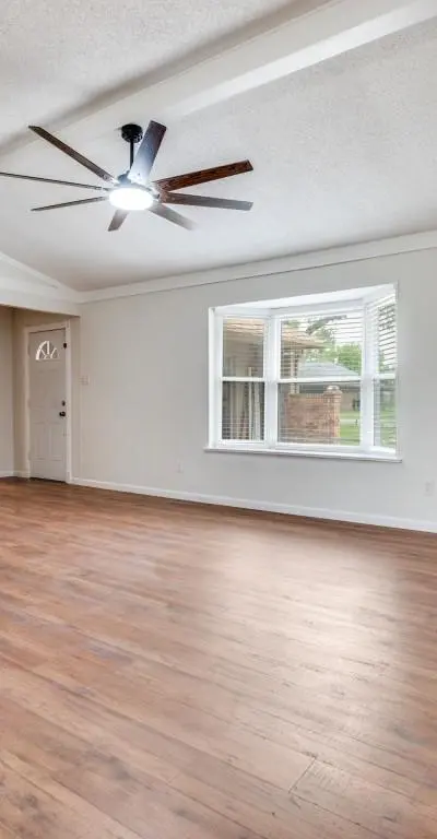 321 Campo Street, Grand Prairie TX 75051 - Photo 4