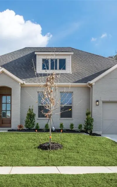 782 Sterling Drive, Benbrook TX 76126