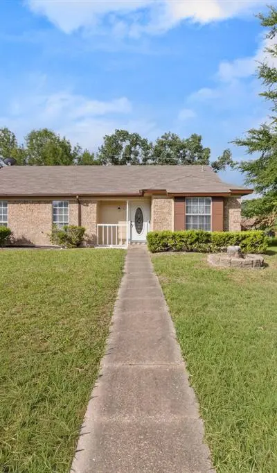 707 Shadybrook Lane, Seagoville TX 75159