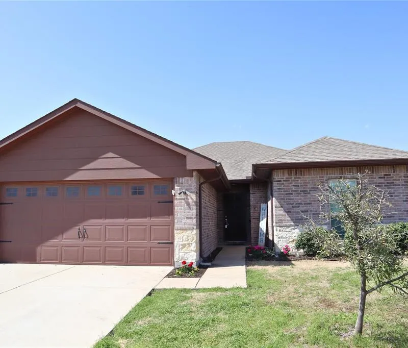 106 Cornell Avenue, Farmersville TX 75442