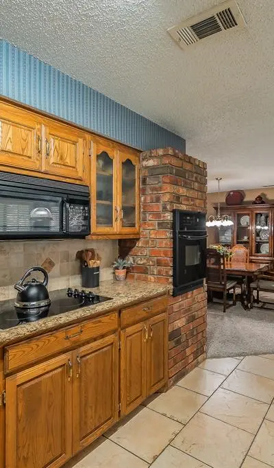 536 N Briery Road, Irving TX 75061 - Photo 4