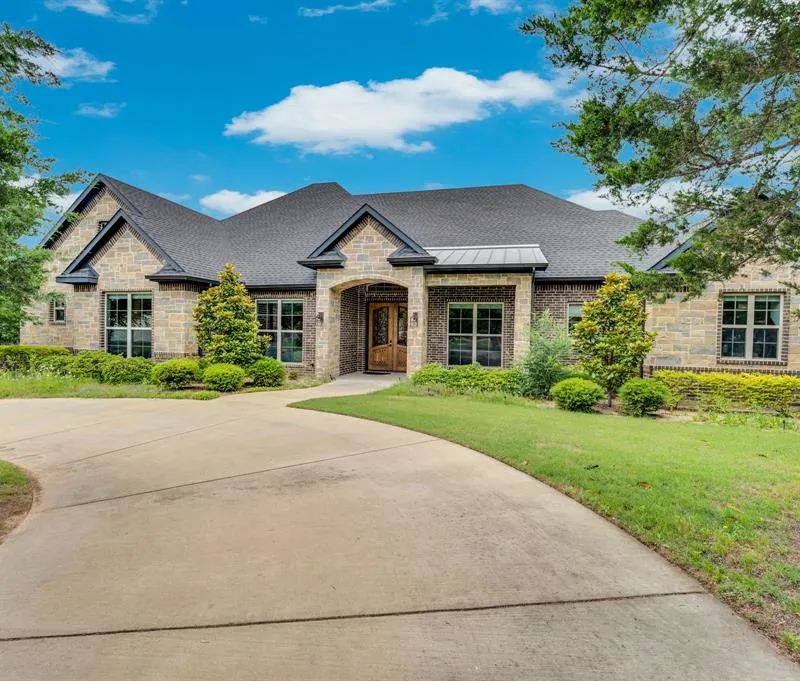 307 Terrace Lane, Cedar Hill TX 75104