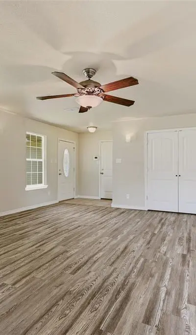 323 Texas Street, Pottsboro TX 75076 - Photo 3