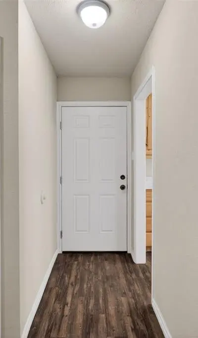 7528 Meadowlark Lane N, Watauga TX 76148 - Photo 2