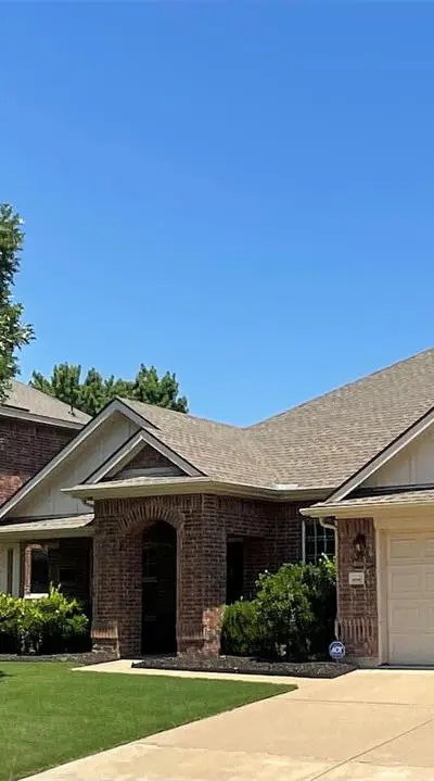 9123 Post Oak Court, Arlington TX 76002 - Photo 2