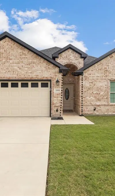 2808 Binyon, Fort Worth TX 76133