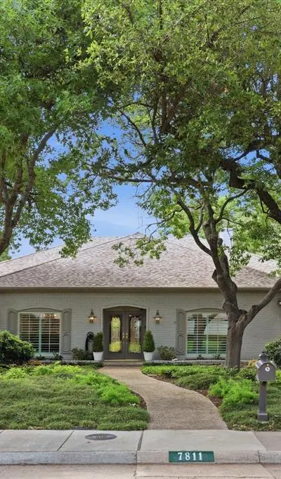 7811 Pencross Lane, Dallas TX 75248