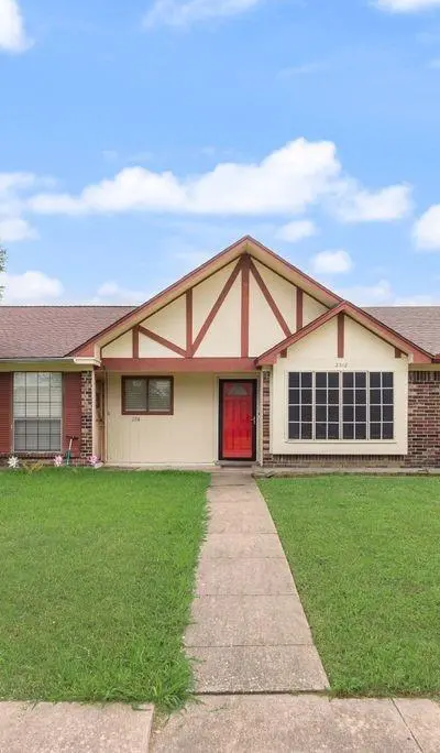 2312 Ember Lee Drive, Garland TX 75040 - Photo 2