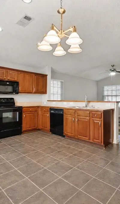 6711 Barred Owl Road, Arlington TX 76002 - Photo 4