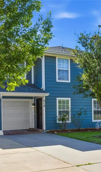 818 N Brents Avenue, Sherman TX 75090