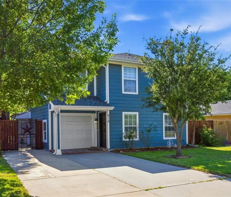818 N Brents Avenue, Sherman TX 75090